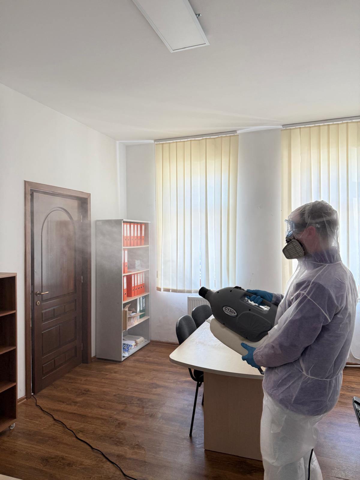 Tehnician CHIC dezinfectie prin nebulizare birouri si spații comerciale Cluj-Napoca